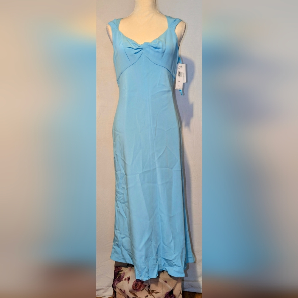 Women's Jones New York dress. Sz. 10. NWT. Blue